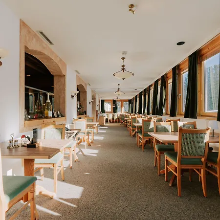 Hotel Turracherhof 4*